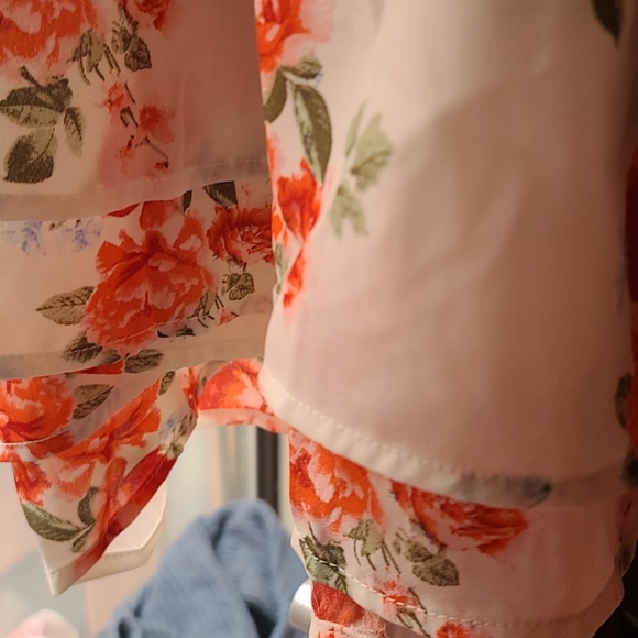 Top - Picture 3 of 3